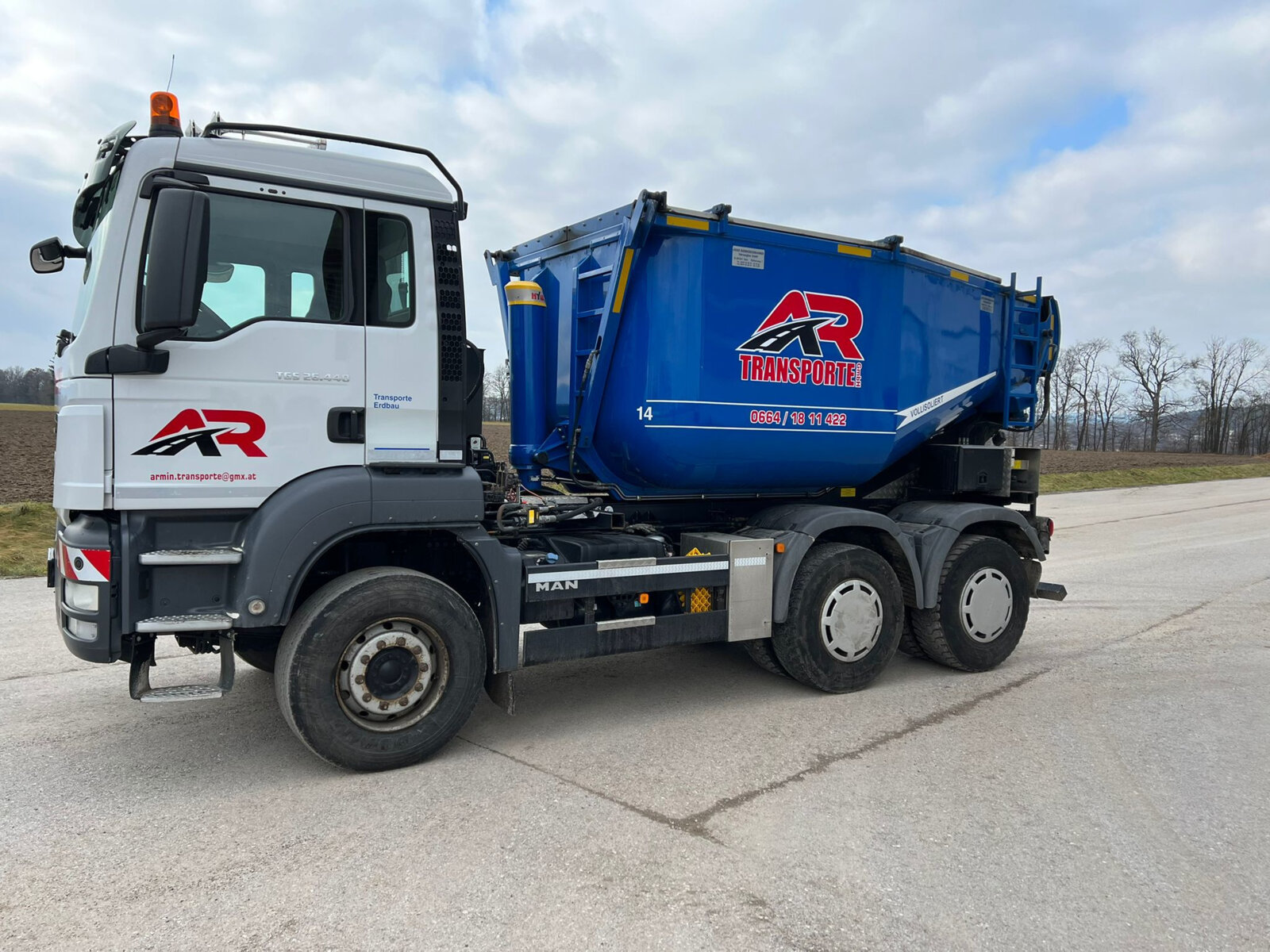 Fahrzeug der AR Transporte GmbH